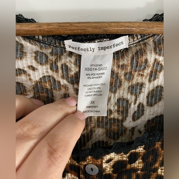 Perfectly Imperfect - Leopard print ribbed Short Sleeves - Picture 9 of 9